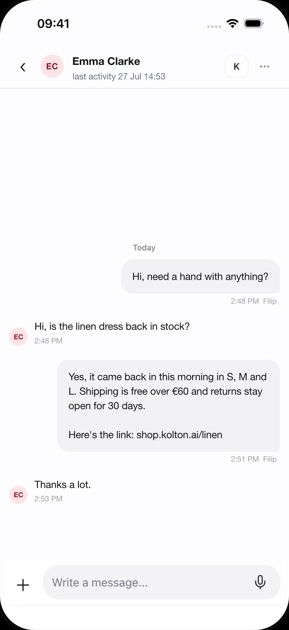 A conversation with an AI-drafted reply